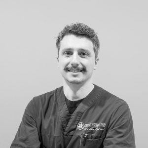 Dott. Mauro Opreni neurologo, neurochirurgo, risonanza magnetica 