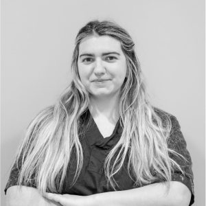 Dott.ssa Anna Bonini, medico veterinario specialista in medicina d'urgenza